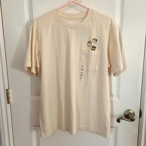 Uniqlo Final Fantasy 14 FFXIV Chocobo Moogle Fat Cat Pocket T-shirt in Natural - Picture 5 of 12
